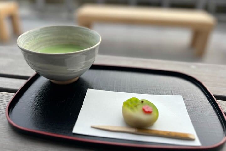 Hama-Rikyu Gardens Walking Tour — Matcha Tea & Edo‑Era Garden Experience in Tokyo photo 2