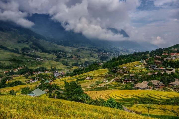 Sapa Eco Trek with Black Hmong Guide: Ta Van, Muong Hoa & Lao Chai photo 3