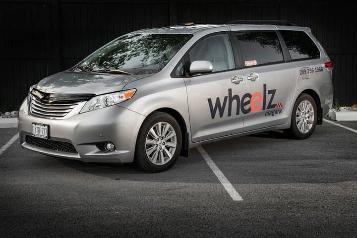 Private Buffalo Airport (BUF) to Niagara Falls One-Way Transfer — Fast, Door-to-Door photo 4