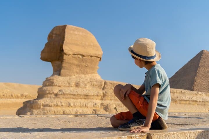 Giza to Saqqara: Private Full-Day Pyramids & Memphis Tour