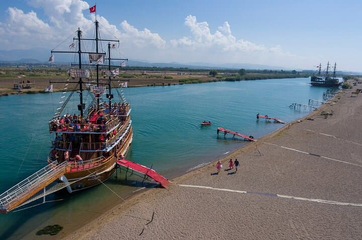 Blue Lagoon & Manavgat River Boat Cruise from Side: Swim, Snorkel, Foam Party photo 5