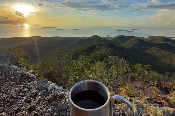 Magarwak Sunrise Trek: Puerto Princesa Dawn Hike to Secluded Vantage Points