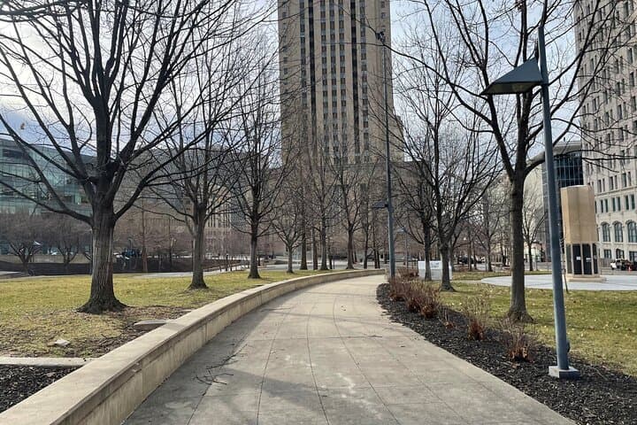 Kansas City Self-Guided Walking Audio Tour: Downtown Architecture, Jazz, and Garment District Stories photo 1