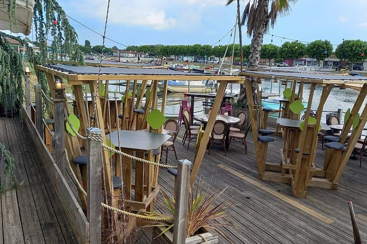 Dune du Pilat and Arcachon Bay: Dune Climb, Oyster Tasting & Coastal Views photo 6