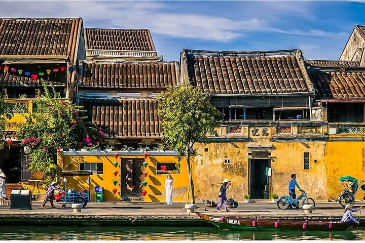 Two-Week Vietnam Highlights: Hanoi to Mekong — Train, Trek, Cruise