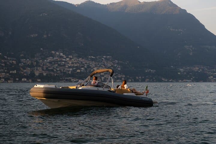 Private Luxury Boat Tour on Lake Como: Bellagio, Balbianello & Nesso photo 2