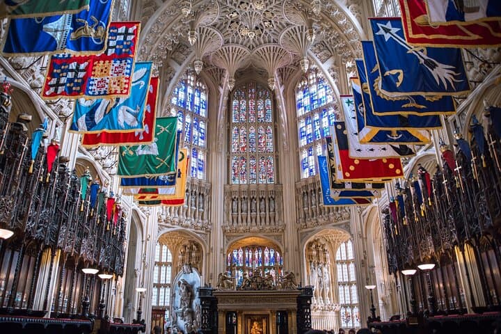 Westminster Abbey Skip-the-Line Tour: Big Ben, Buckingham & Parliament Walk photo 2