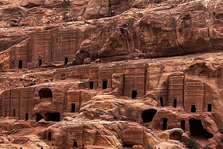 Private Petra Tours — Tailored Hiking & Guided Exploration of Petra photo 3