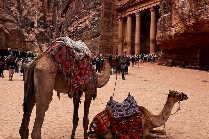 Private Petra Tours — Tailored Hiking & Guided Exploration of Petra photo 6