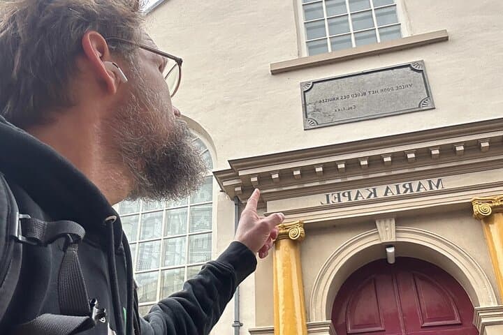 Secrets of Hoorn: Self-Guided Scavenger Hunt & Exploration Game