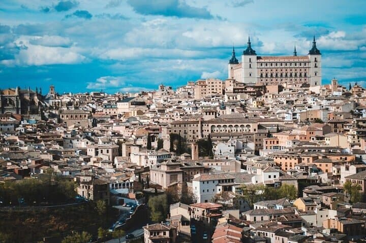 Private Toledo Walking Tour: Cathedral, Alcázar & Jewish Quarter with a Pro Guide photo 2