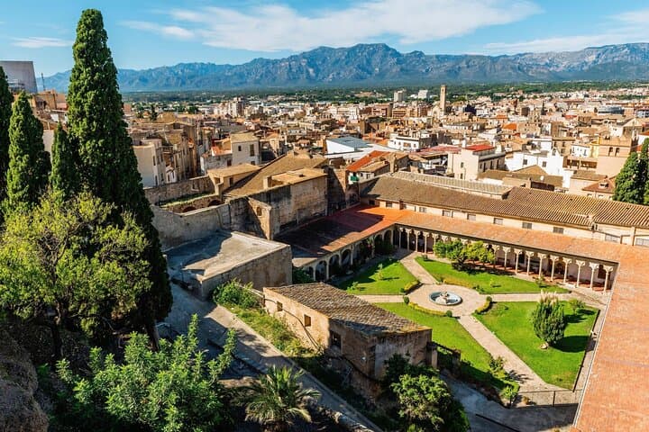 Tarragona Scavenger Hunt: Self-Guided City Tour & Landmark Puzzle