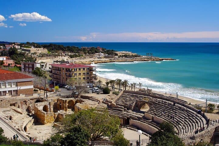 Tarragona Scavenger Hunt: Self-Guided City Tour & Landmark Puzzle photo 4