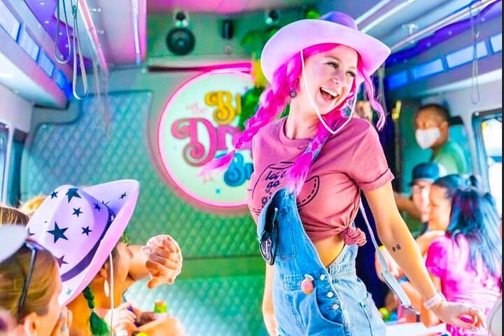 Nashville Bar Crawl: Express Entry, Drink Deals & Live Music on Broadway photo 3