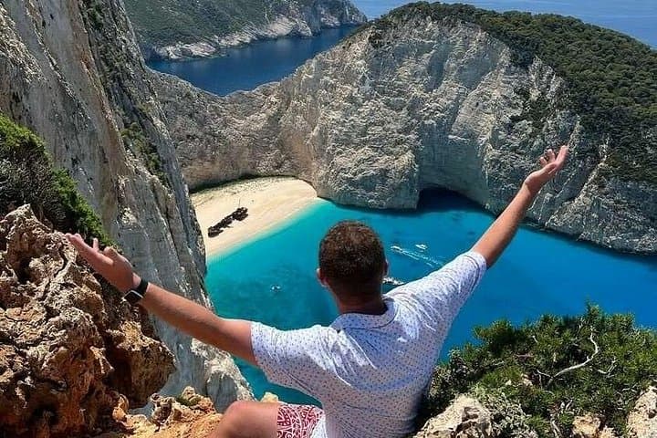 Zakynthos Morning Tour: Shipwreck Beach, Blue Caves & Heart-Shaped Cave photo 2
