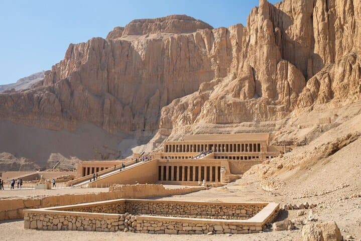 Luxor 2-Day Tour with Sunrise Hot Air Balloon over the Valley of the Kings photo 4
