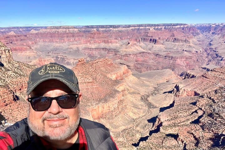 South Rim Chauffeur Tour from Tusayan: Grand Canyon Overlooks & Native Artisans photo 3