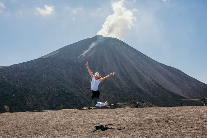 7-Day Guatemala Adventure: Antigua, Pacaya Volcano & Lake Atitlán photo 5