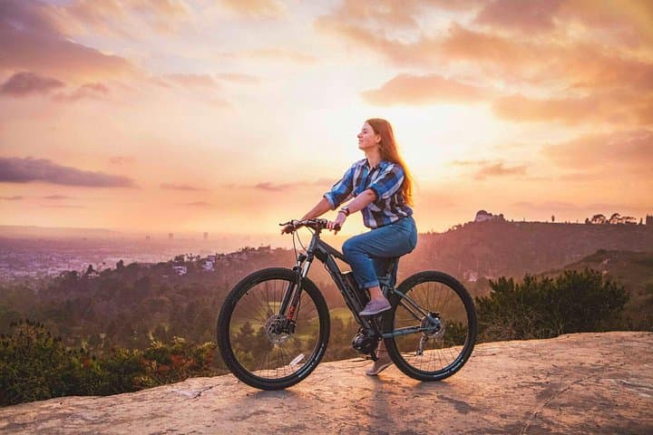 Hollywood Sign Private E‑Bike Ride — Mount Lee Guided Electric Bike Tour photo 2