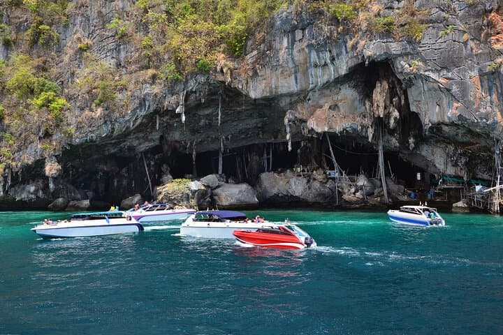 Full-Day Speedboat to James Bond Island & Phang Nga Bay Caves photo 5