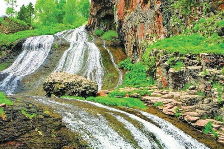 Tatev Ropeway & Jermuk Waterfall: Private Day Tour from Yerevan photo 4
