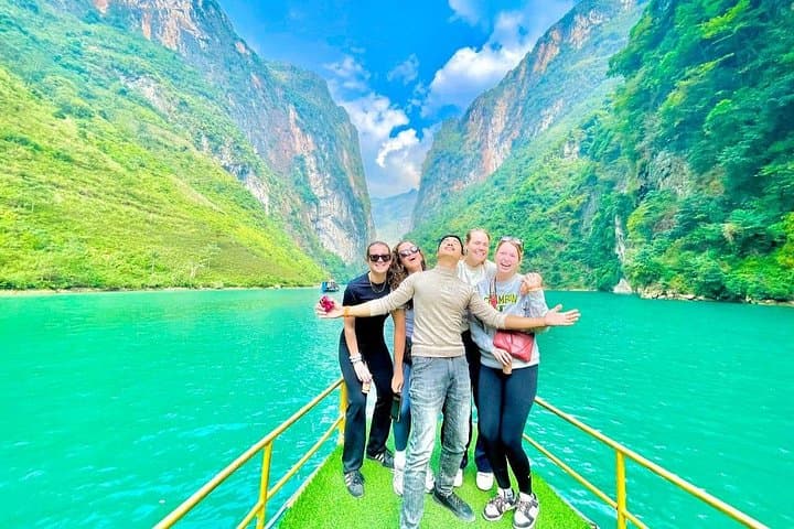 Ha Giang Loop: 4-Day Guided Motorbike Tour from Hanoi — Ma Pi Leng & Nho Que River photo 2