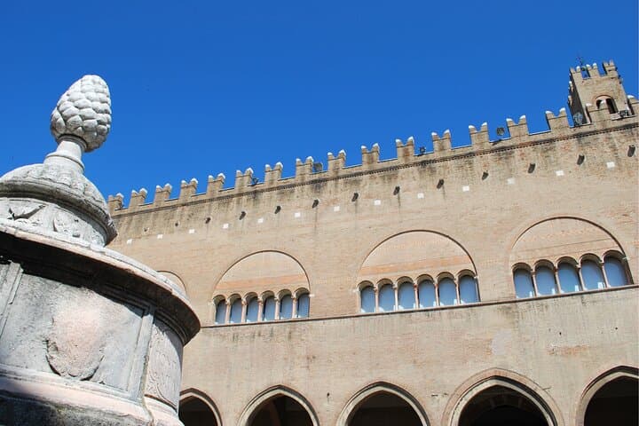 Rimini Scavenger Hunt: Self-Guided Highlights Tour of Historic Rimini photo 3