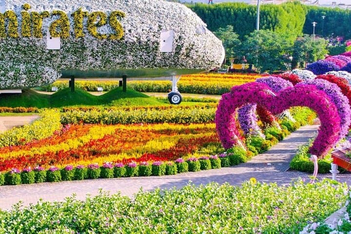 Skip-the-Line Guide to Dubai Miracle Garden: Floral Highlights & Visitor Tips