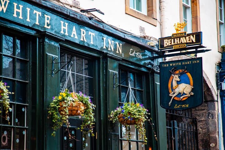 Edinburgh Strange & Secret History Private French Walking Tour (2.5 hrs) photo 3