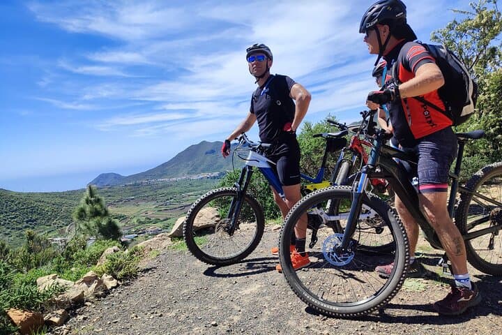 Chinyero E-bike Adventure: Premium Ride Through Tenerife's Lava Fields photo 2