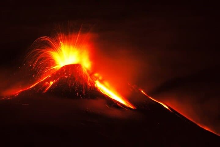 Etna Hiking and Wine Tasting: Lava Walk, Cave Visit & Winery Experience