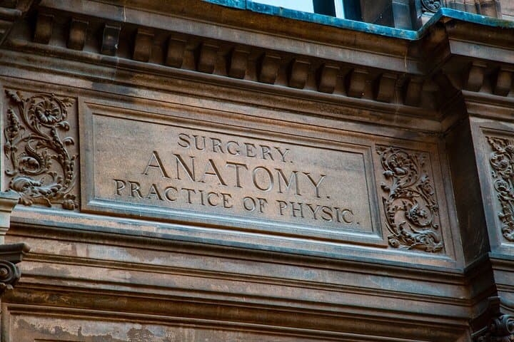 Sherlock Holmes Private Walking Tour & Puzzle Hunt in Edinburgh photo 3