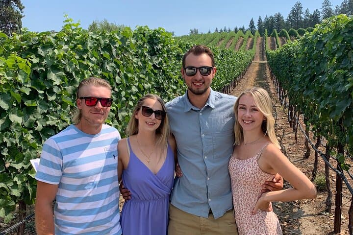 Cowichan Valley Wine Circuit: Full-Day Guided Tour from Victoria photo 2