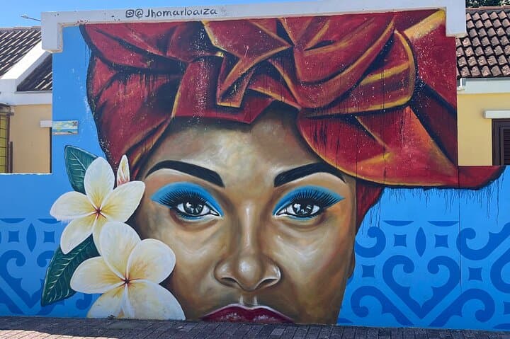Explore Willemstad: Curaçao Royal Trip Walking Tour of Punda & Otrobanda photo 1