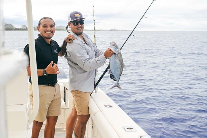 Ko Olina Venture Whale Watch & Snorkel Charter — Private 2-Hour Humpback and Reef Experience photo 4