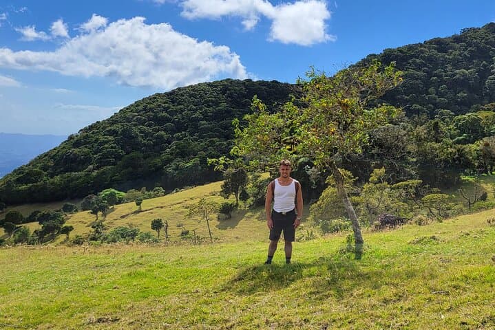 Hike Barva Volcano: Private Day Tour in Braulio Carrillo National Park photo 4