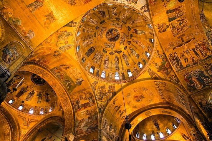 inside-st-marks-basilica-priority-guided-tour-venice photo 6