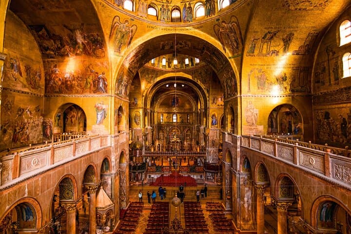 inside-st-marks-basilica-priority-guided-tour-venice photo 2