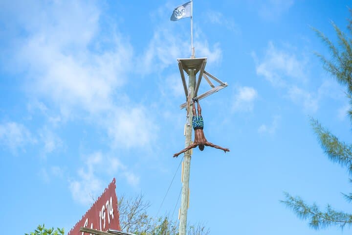 Negril Private Catamaran Charter: Snorkel Reefs, Caves & Rick's Cafe Cruise photo 6