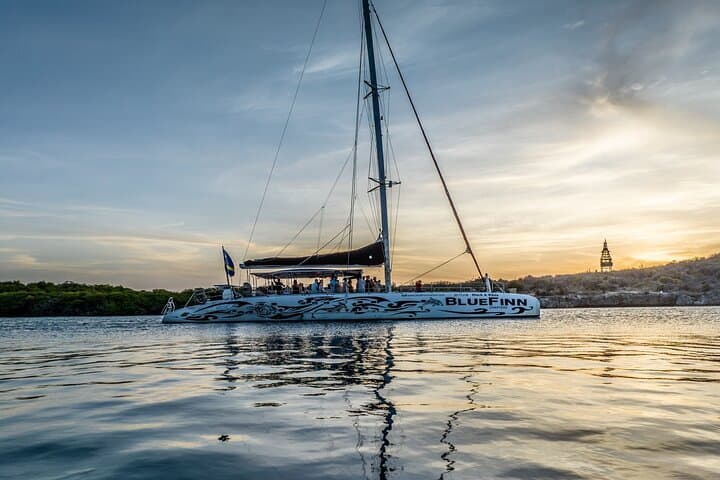 Klein Curaçao Catamaran: Day at the Pink Lighthouse, Snorkel & Sunset Cruise photo 4