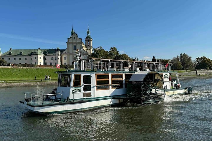 Krakow Vistula River 1-Hour Sightseeing Cruise — Wawel, Kazimierz & Riverside Views photo 4