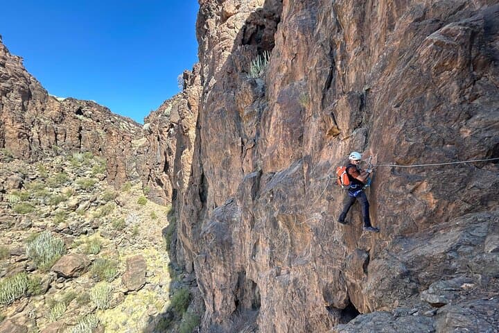 via-ferrata-gran-canaria-adventure-route-for-first-time-climbers photo 6