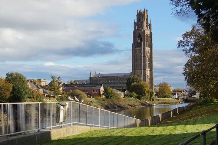 Romantic Stroll Through Boston, UK: Private 2-Hour Walking Tour for Couples photo 2