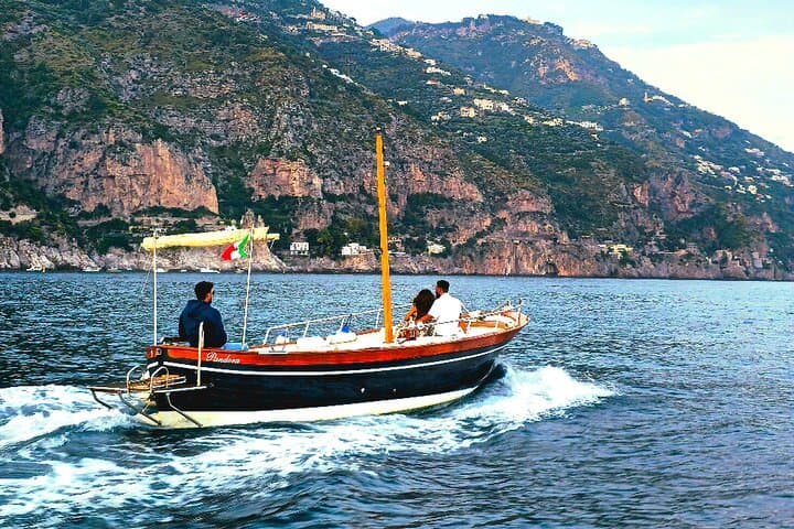 Private Amalfi Coast Boat Tour: Swim, Snorkel & Positano Day Trip photo 2