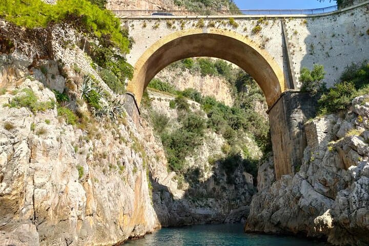 Private Amalfi Coast Boat Tour: Swim, Snorkel & Positano Day Trip photo 3