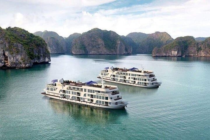 Halong Bay 2-Day 1-Night Luxury Cruise: Sung Sot, Ti Top & Luon Cave photo 1