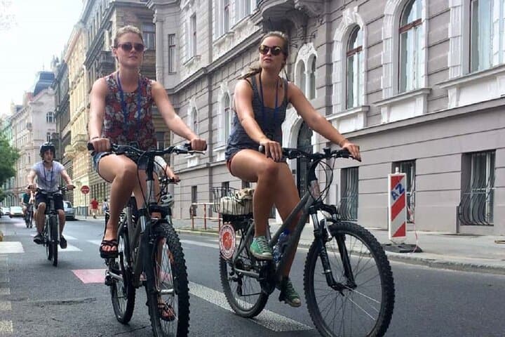 Exceptional Private Prague Bike Tour: Vltava River, Castle & Parks photo 2