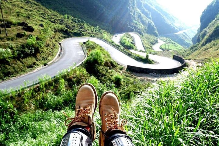 Ha Giang Loop: 2-Day Dong Van Geopark Mountain Tour