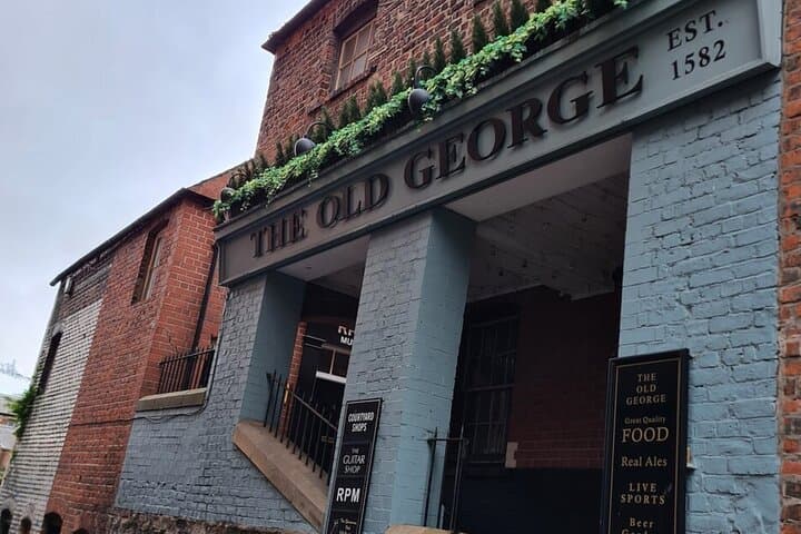 Historic Pub Walk: Newcastle Upon Tyne Private Guided Pub Tour photo 5