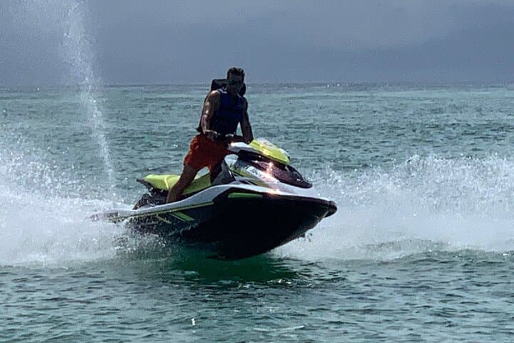 Destin WaveRunner & Jetski Rentals: Cruise Destin Harbor to Crab Island